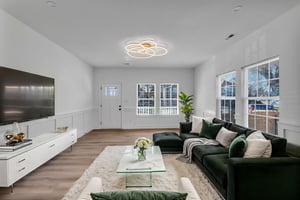 DSC_9226 virtually staged.jpeg