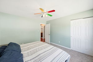  Photo 35