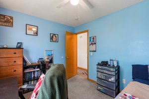  Photo 33