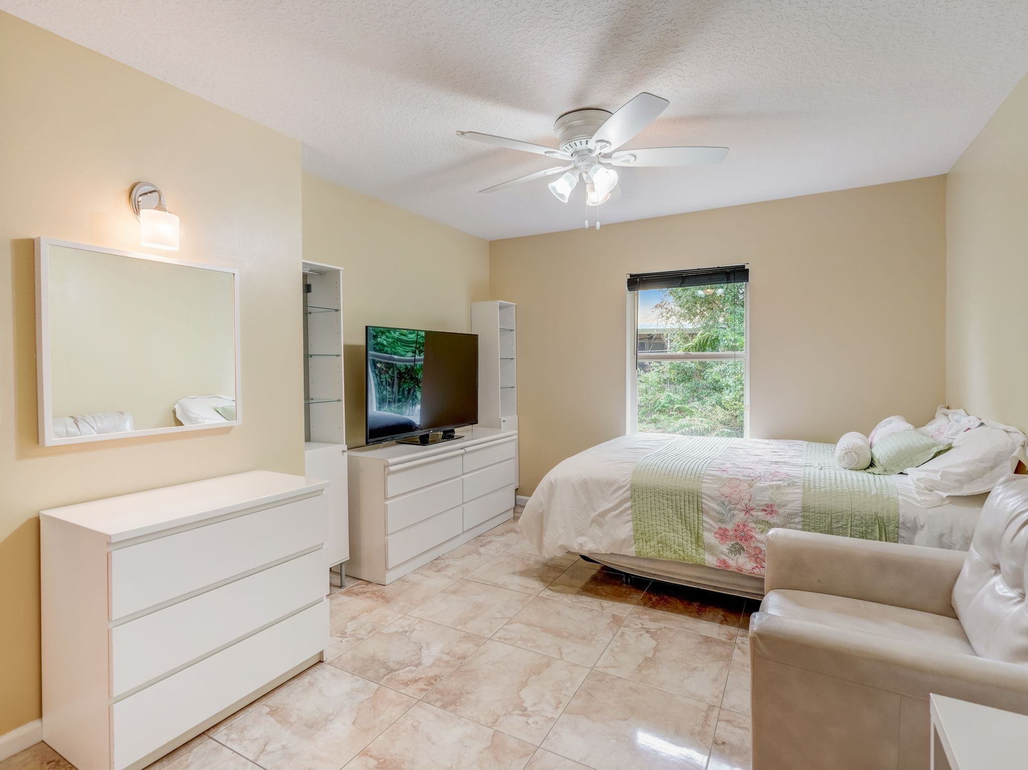 Peninsula Way-045