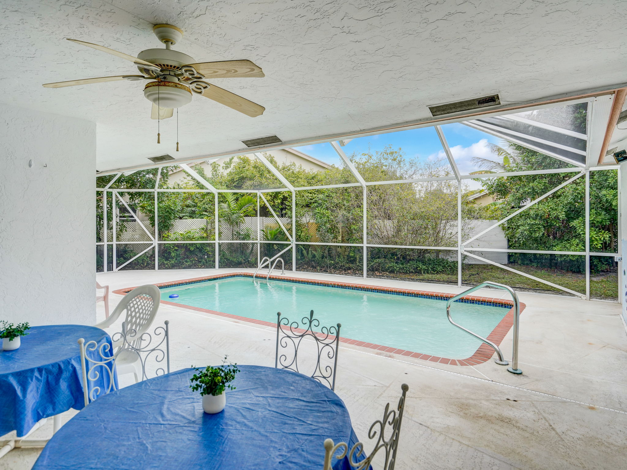 Peninsula Way-051