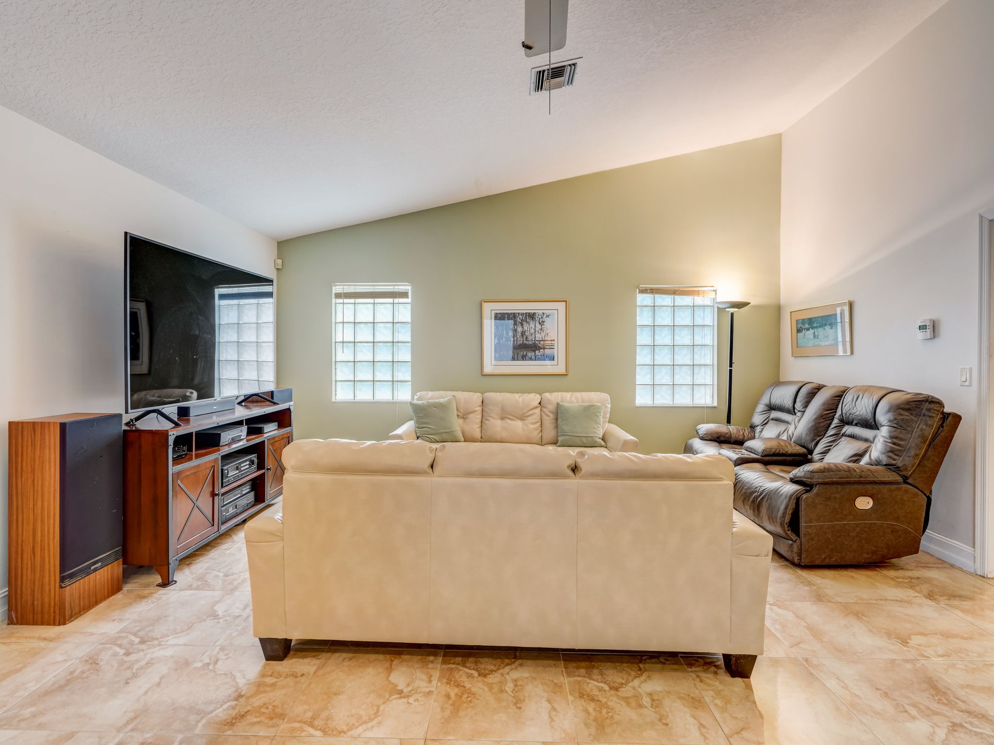 Peninsula Way-025