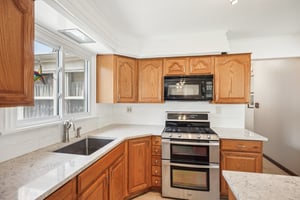 S Webster Ave-0805-014.jpg