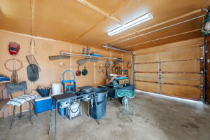 Detached Single Car Garage Interior