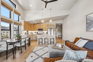 W Helling Cir 302-S3107-013.jpg