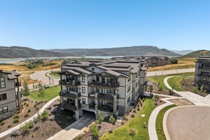 W Helling Cir 302-S3107-032.jpg