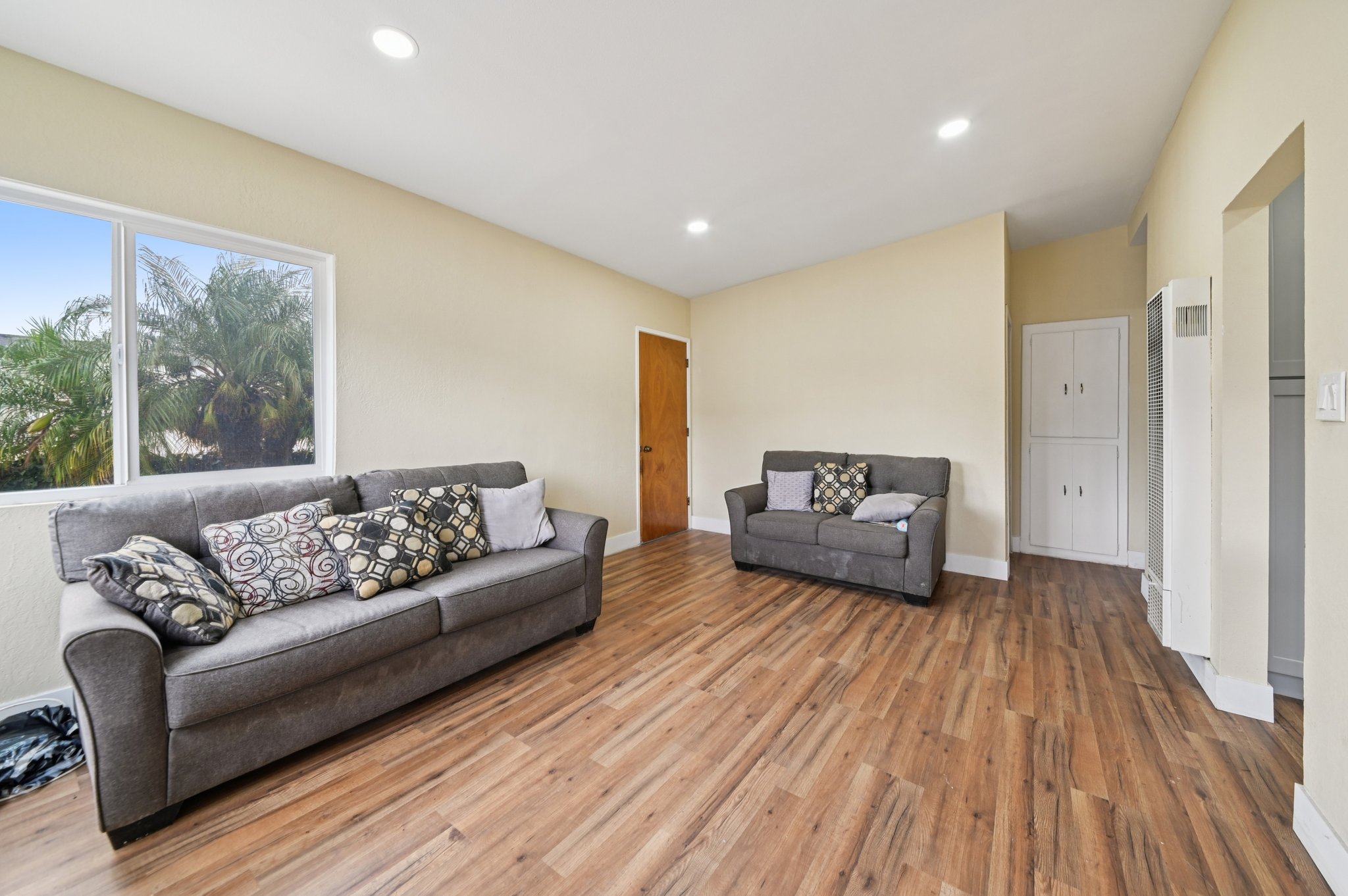 W Milton St-S1811-005.jpg