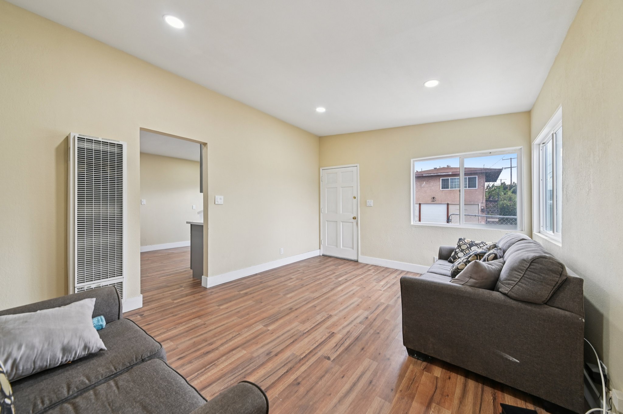 W Milton St-S1811-007.jpg