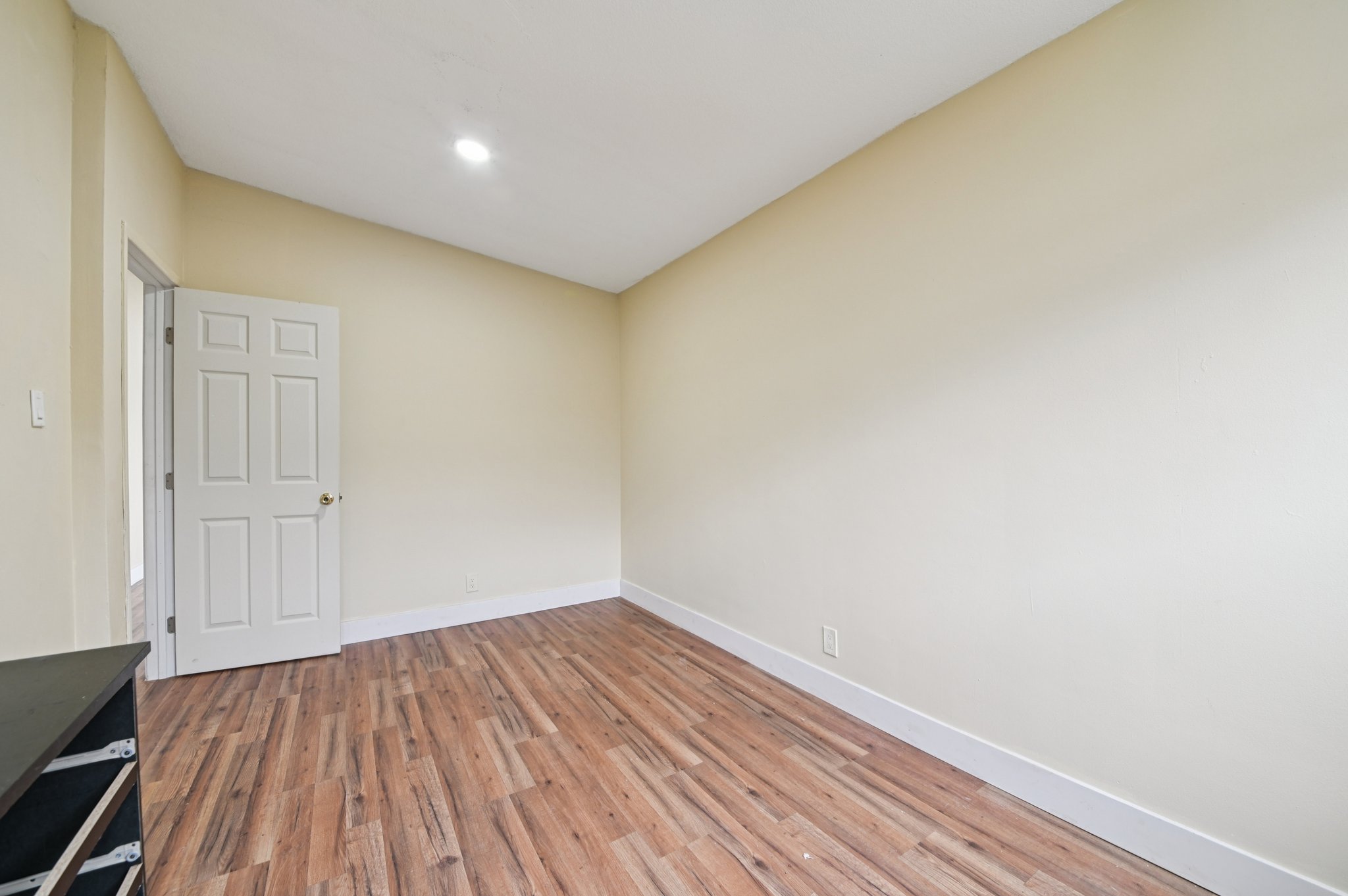 W Milton St-S1811-015.jpg