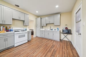 W Milton St-S1811-011.jpg