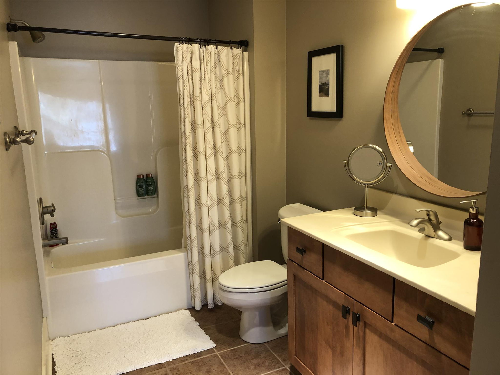 Bathroom in 2nd bedroom upstairs
