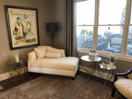 Lounge area