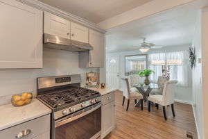 019_1146 Birch Ave 57