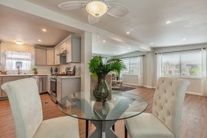 021_1146 Birch Ave 57