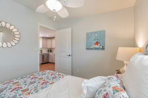 025_1146 Birch Ave 57