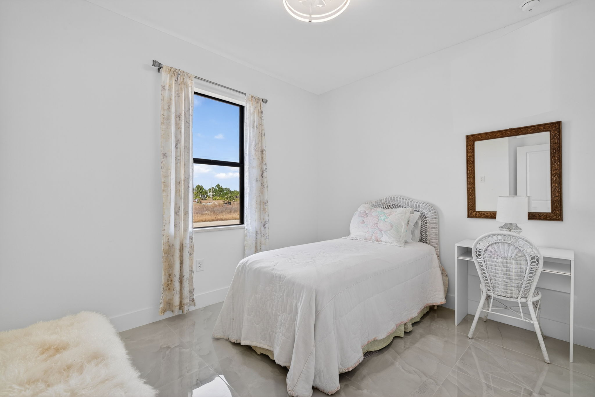 Guest Bedroom 1