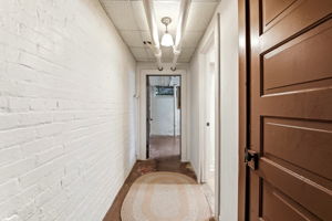  Photo 39