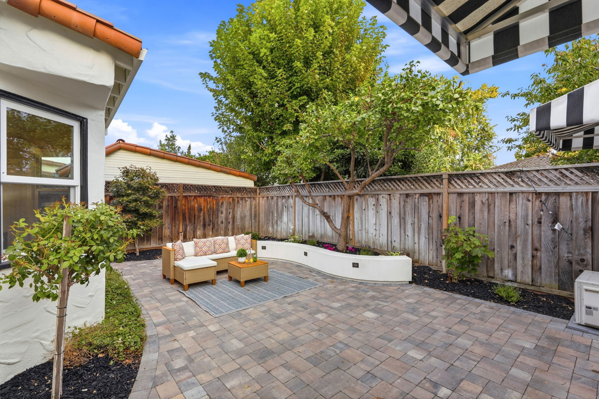041_F8_1146 Willow Glen Way