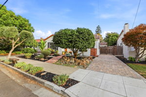 003_F8_1146 Willow Glen Way