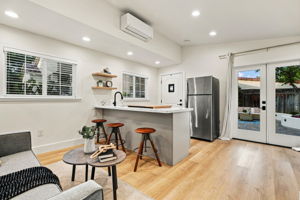 013_F8_1146 Willow Glen Way