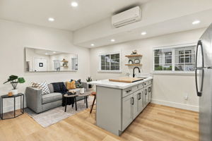 019_F8_1146 Willow Glen Way