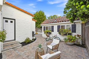 037_F8_1146 Willow Glen Way