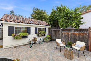 040_F8_1146 Willow Glen Way