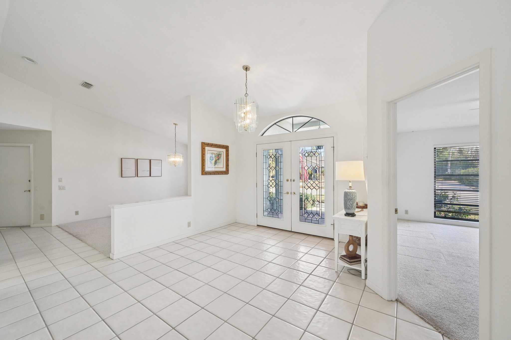 Wyeth Dr-S0302-005.jpg