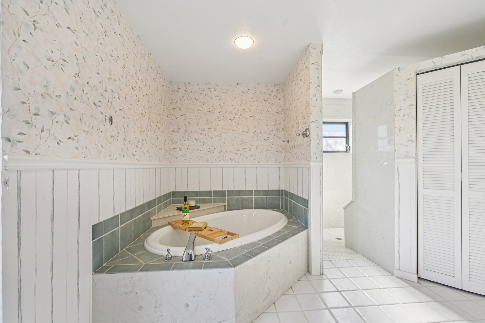 Wyeth Dr-S0302-027.jpg