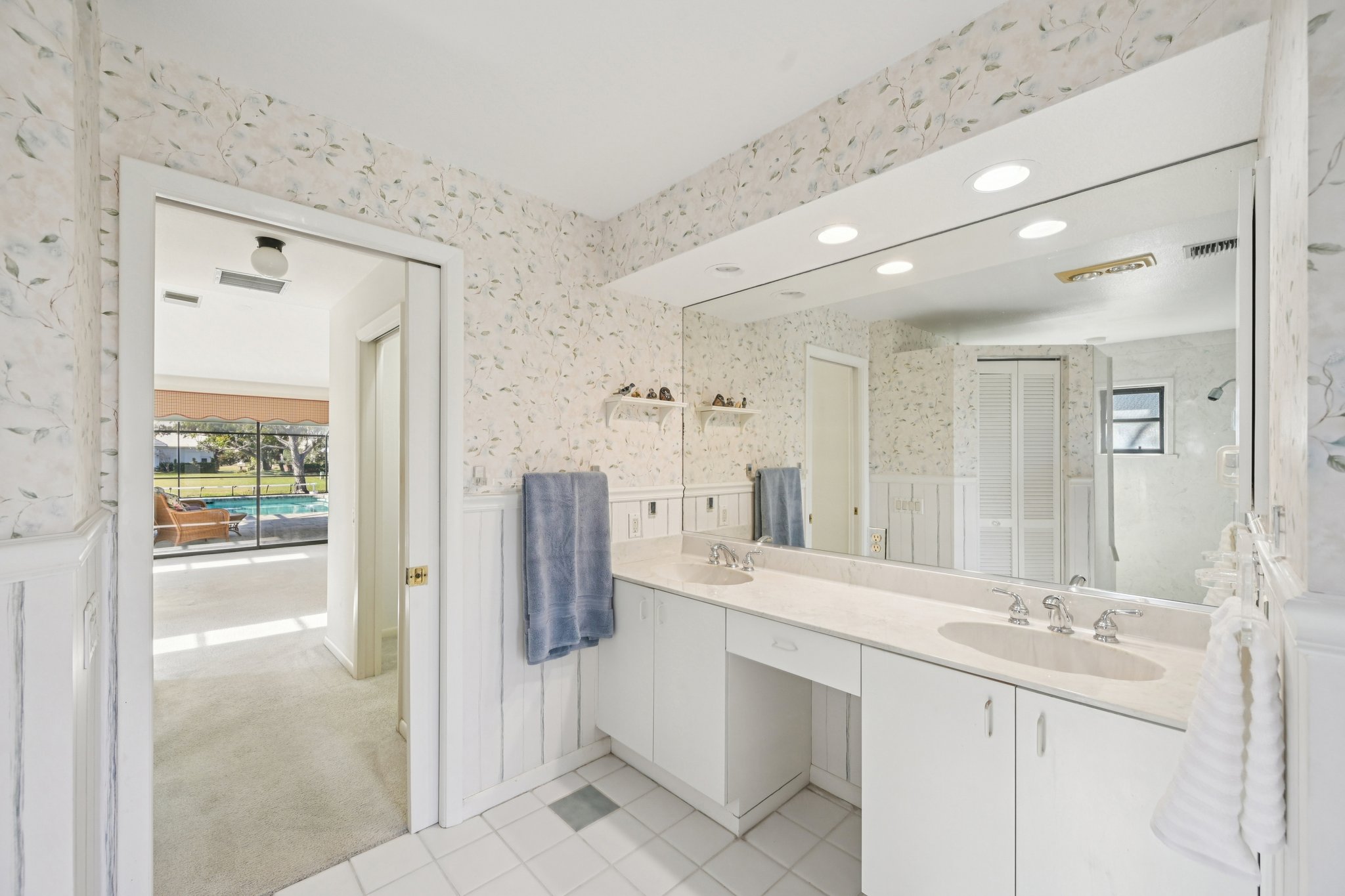 Wyeth Dr-S0302-029.jpg