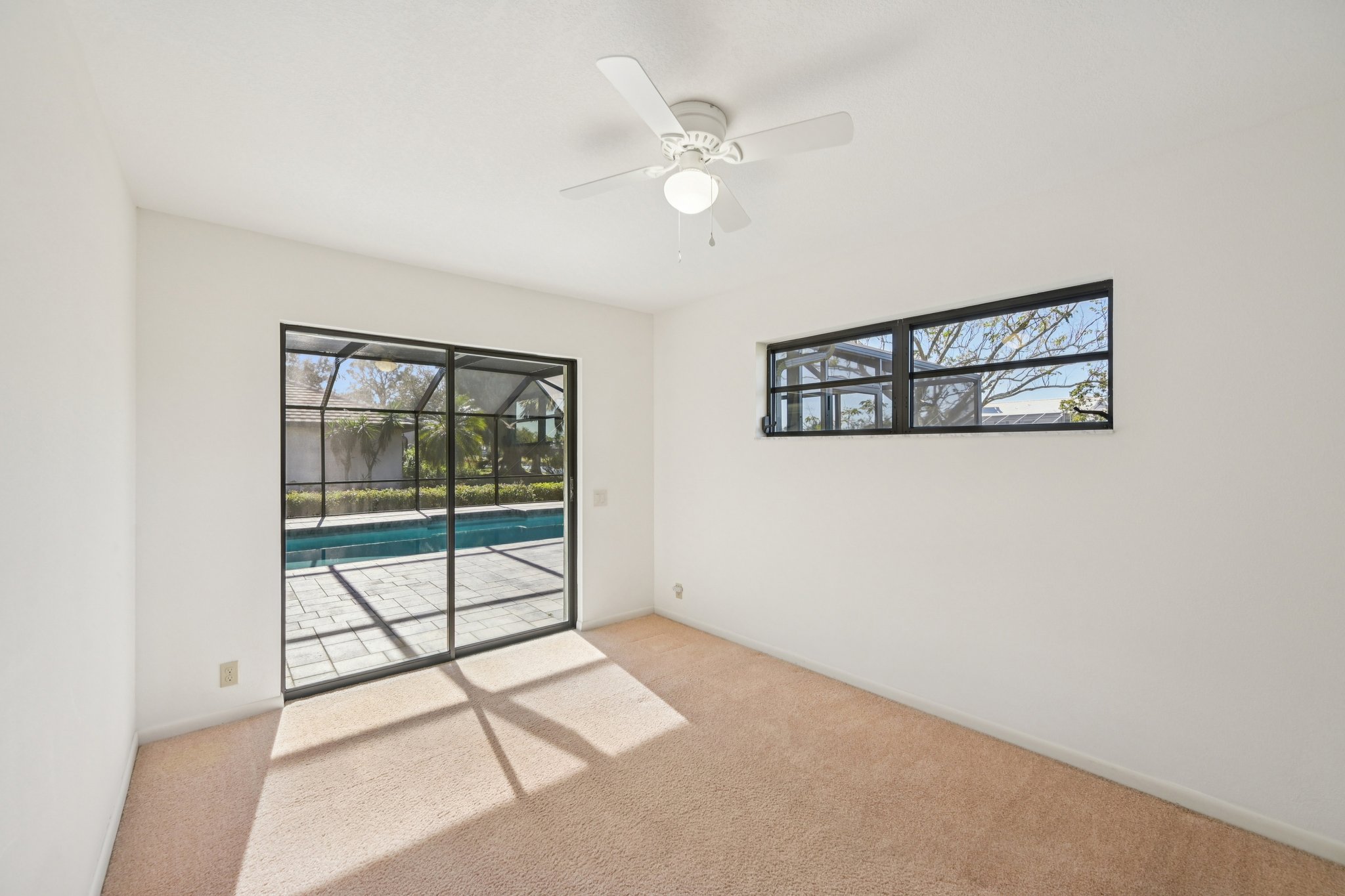 Wyeth Dr-S0302-045.jpg