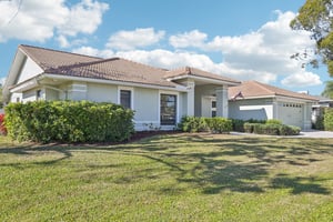 Wyeth Dr-S0302-003.jpg