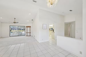 Wyeth Dr-S0302-007.jpg