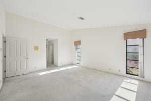 Wyeth Dr-S0302-025.jpg