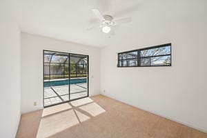 Wyeth Dr-S0302-045.jpg