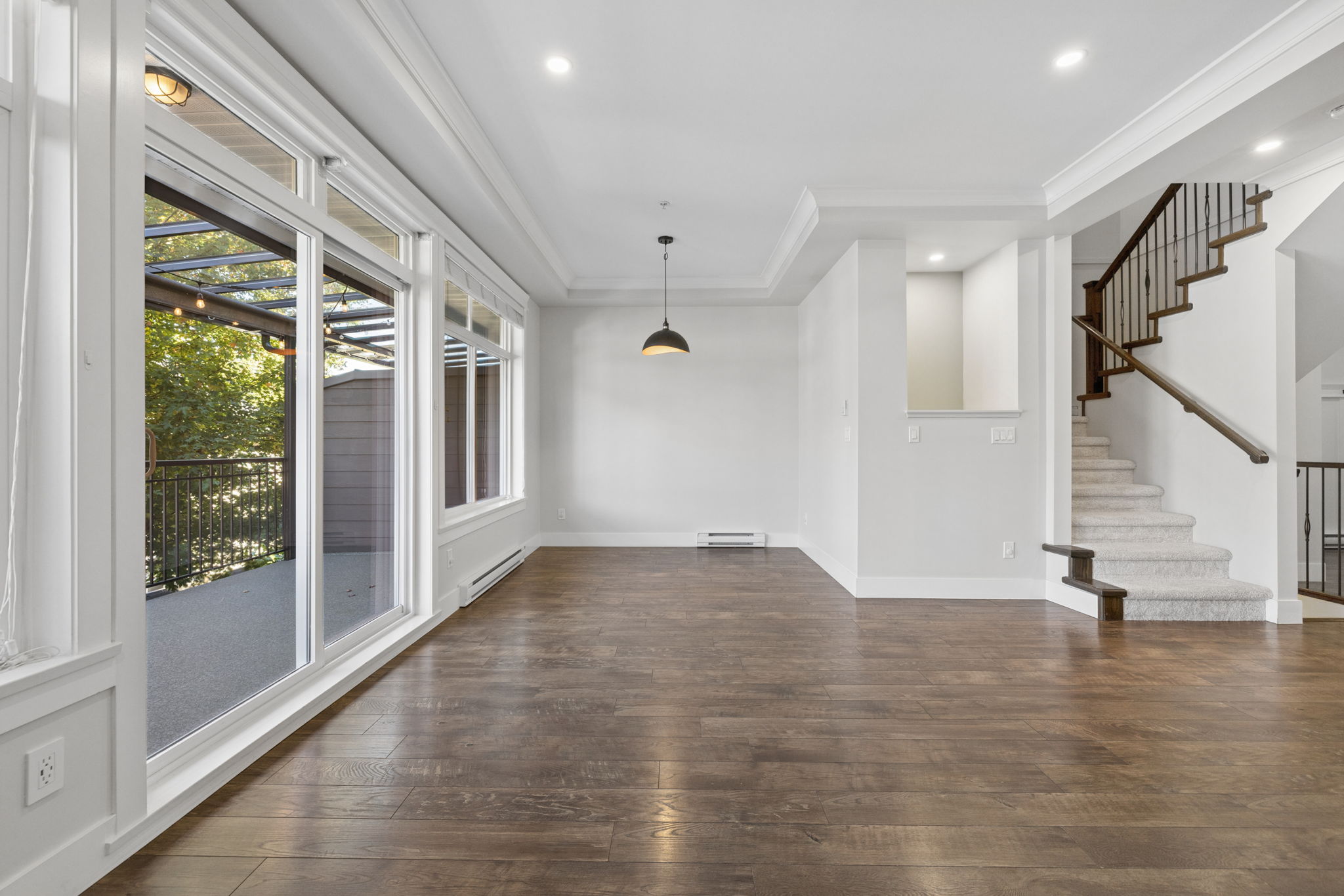  Photo 54