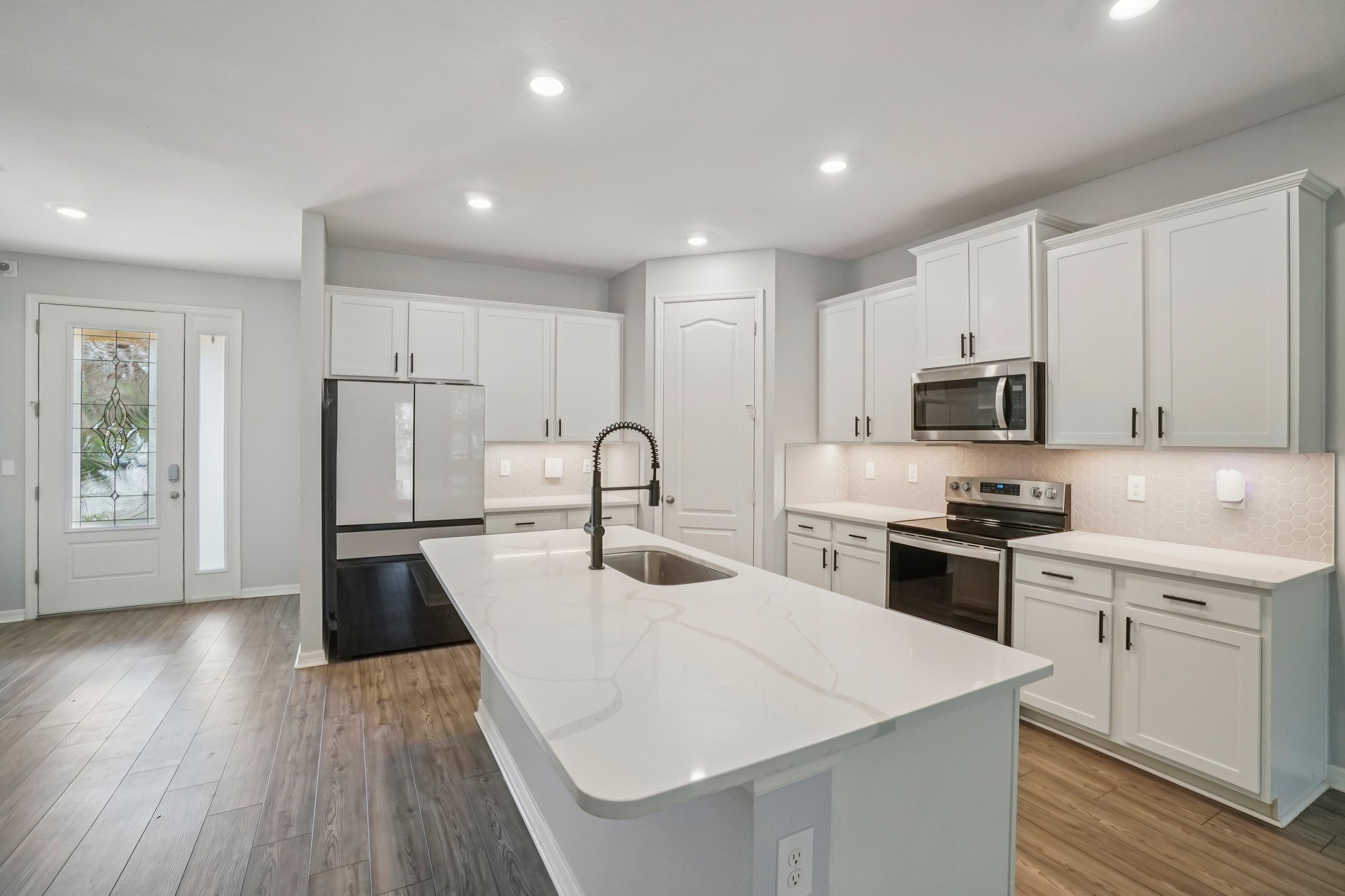 Cay Spruce Way-S0904-012.jpg