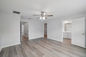 Cay Spruce Way-S0904-023.jpg