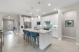 Kitchen 1.jpg