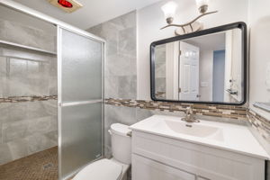 1147 Burrows Avenue - Interior-25