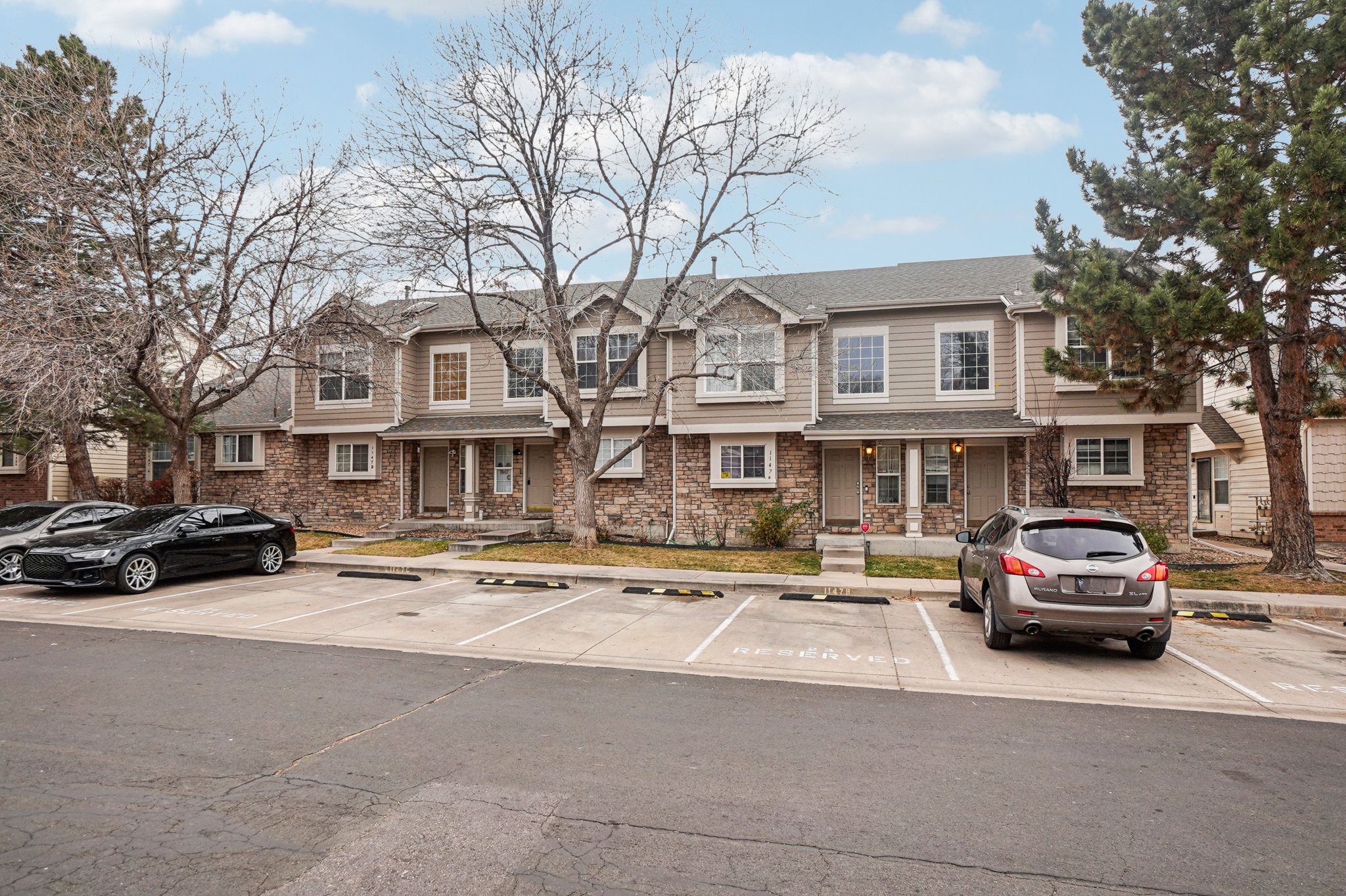 S Ventura Cir-S2111-002.jpg