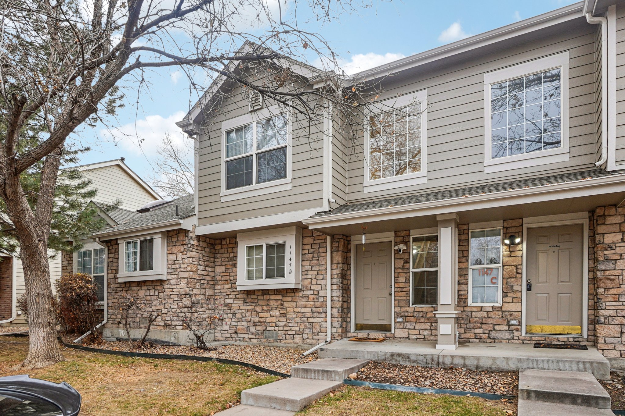 S Ventura Cir-S2111-004.jpg