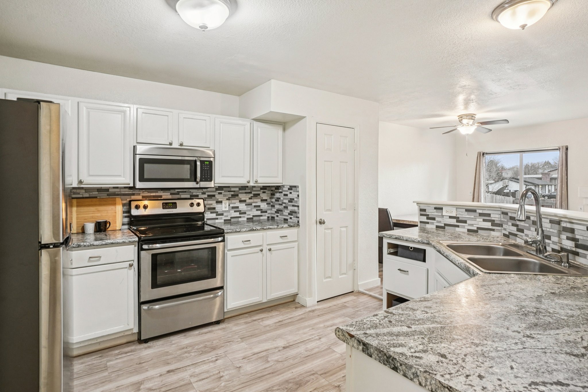 S Ventura Cir-S2111-014.jpg