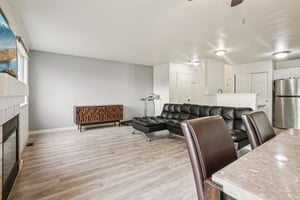 S Ventura Cir-S2111-011.jpg