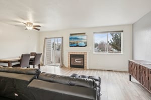 S Ventura Cir-S2111-013.jpg