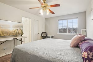 S Ventura Cir-S2111-020.jpg