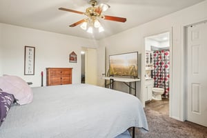 S Ventura Cir-S2111-021.jpg