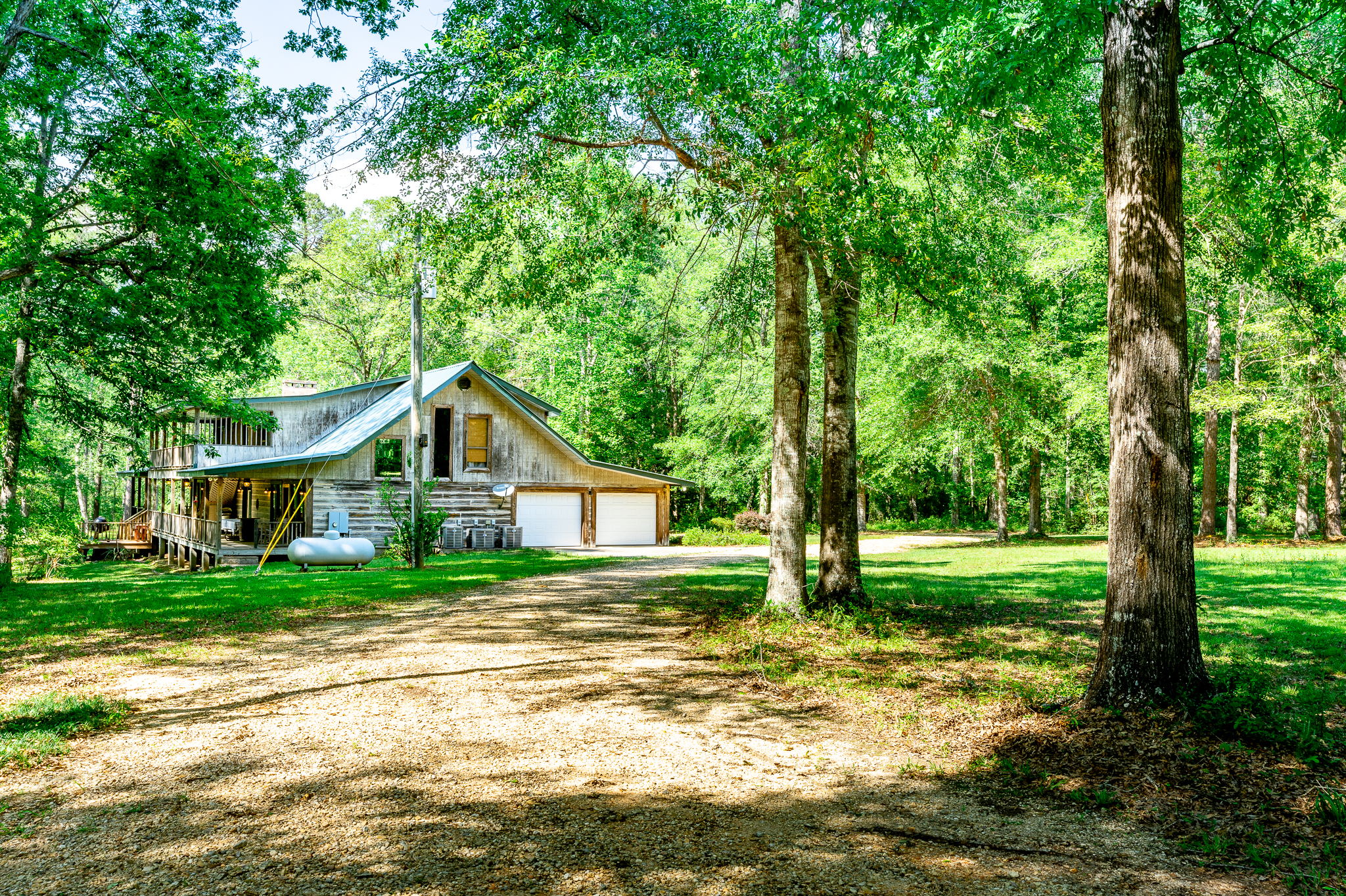 1 Exterior (8 of 11)