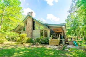 3 Exterior (4 of 14)