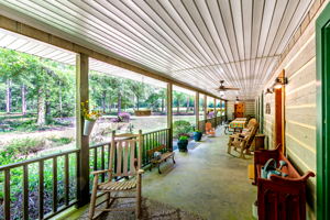 1 Exterior (4 of 11)